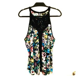 🌺 Vibrant Floral & Lace Halter Style Top XXL